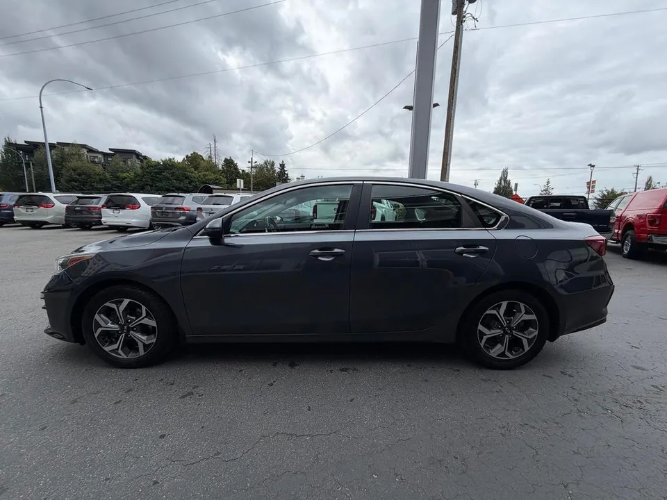 Kia Forte 2021 photo 4