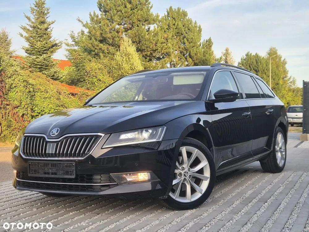 Skoda Superb 2016 photo 4