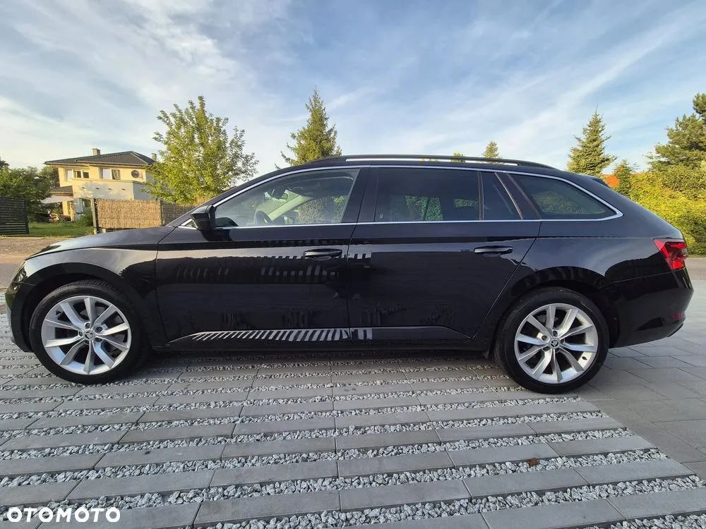 Skoda Superb 2016 photo 5