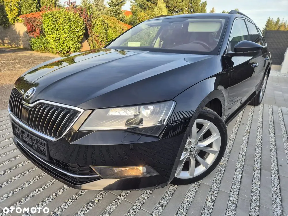 Skoda Superb 2016 photo 2