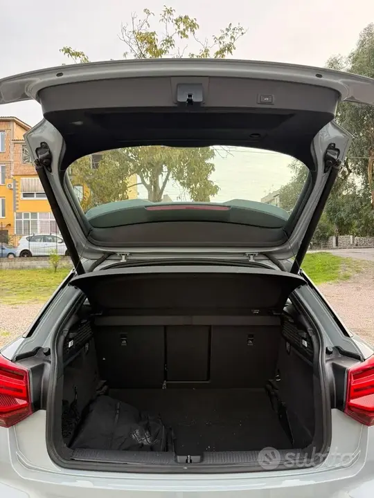 Audi Q2 2021 photo 5