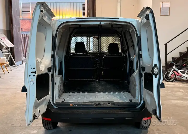 Renault Express 2023 photo 3