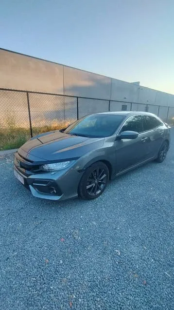 Honda Civic 2021 photo 2