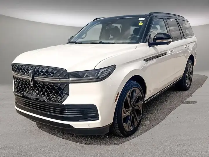 Lincoln Navigator