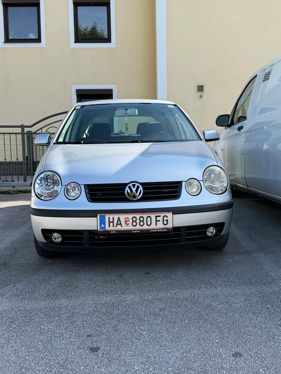 Volkswagen Polo 2003 photo 2