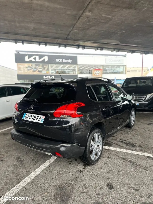 Peugeot 2008 2015 photo 2
