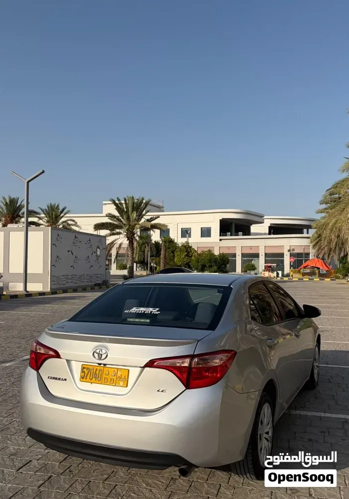 Toyota Corolla 2018 photo 2