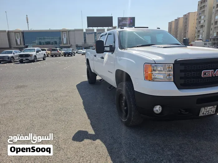 GMC Sierra