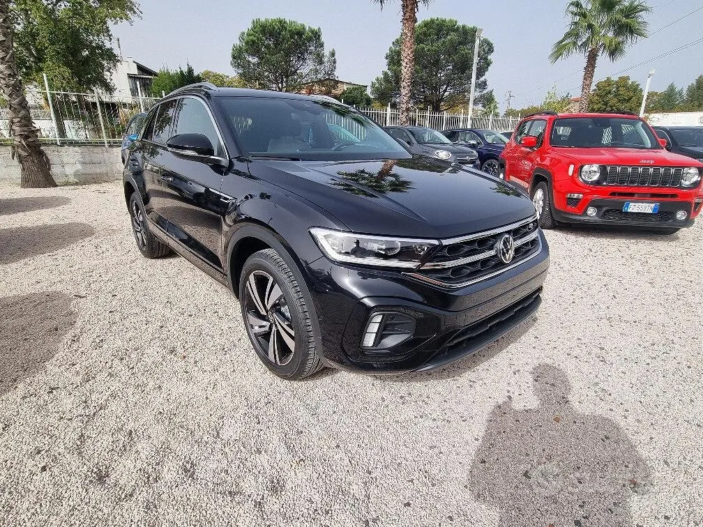 Volkswagen T-Roc 2024 photo 3
