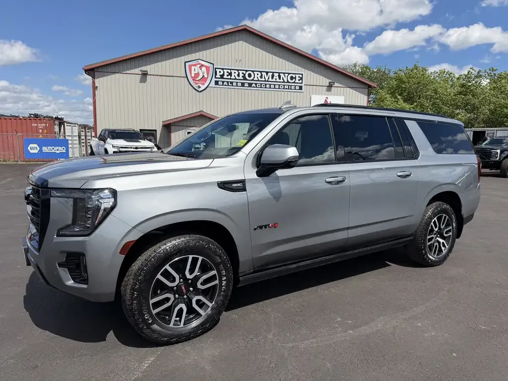 GMC Yukon 2024 photo 2