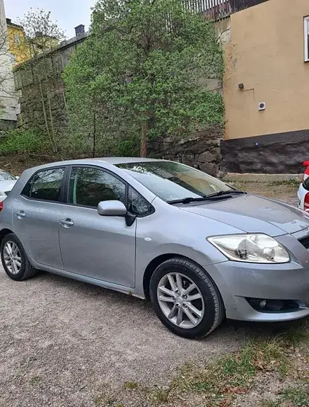 Toyota Auris 2009 photo 3
