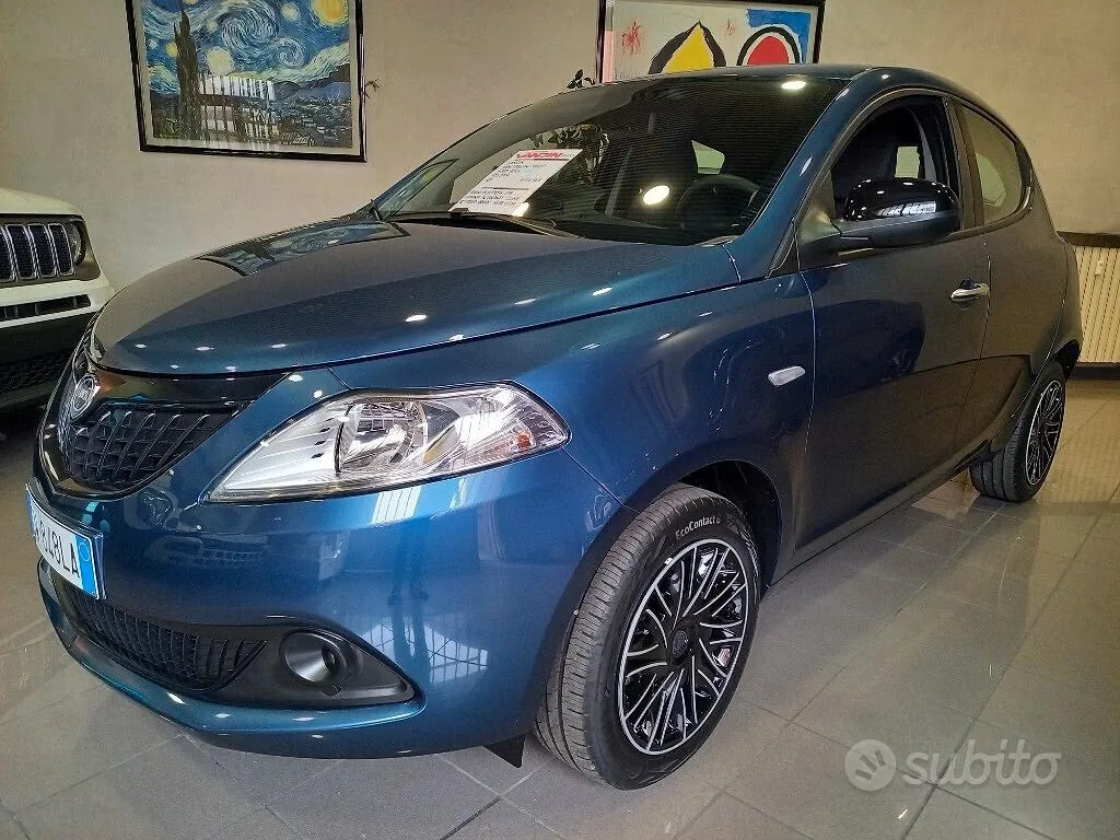 Lancia Ypsilon 2024 photo 2