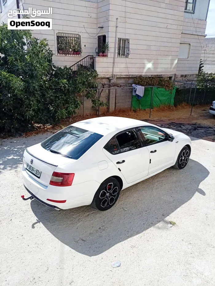 Skoda Octavia 2015 photo 3