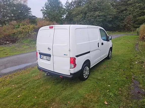 Nissan Nv200 2010 photo 3