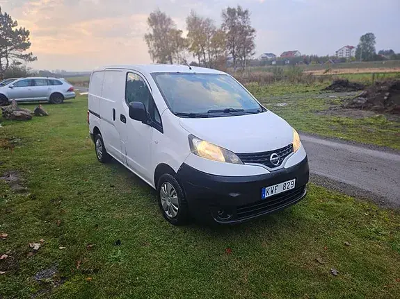 Nissan Nv200 2010 photo 2