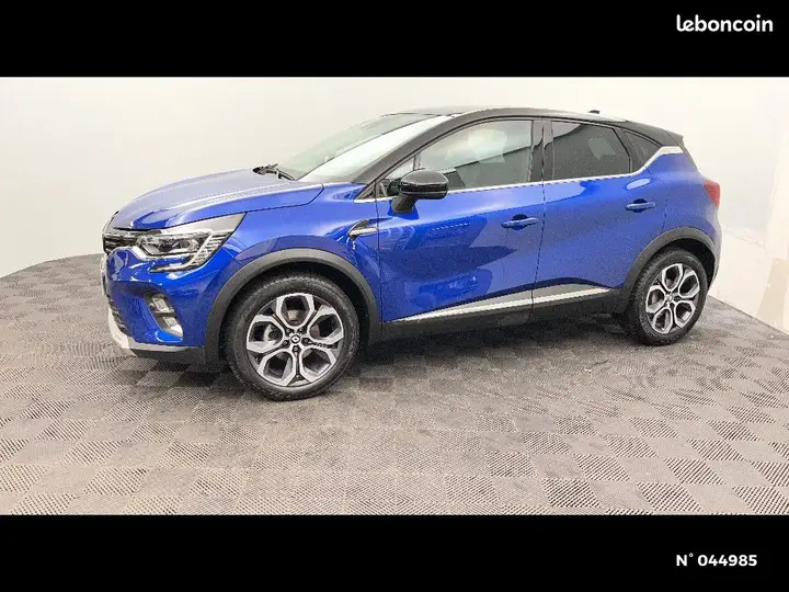 Renault Captur 2023 photo 2