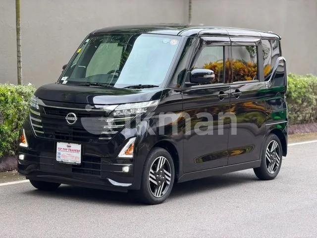 Nissan Roox photo 4