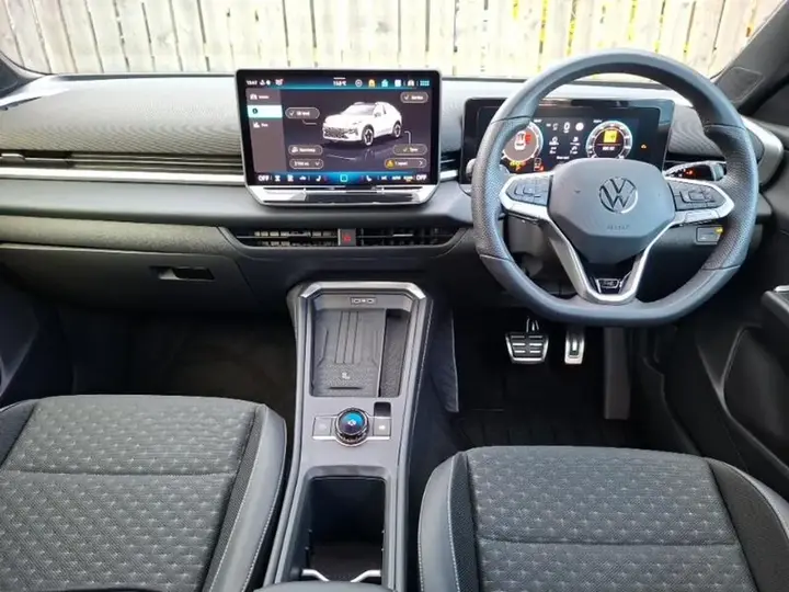 Volkswagen T-Roc 2026 photo 3