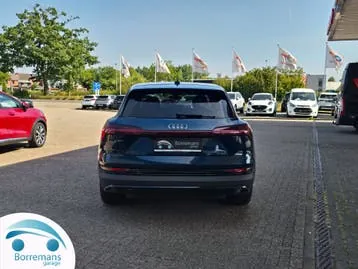 Audi E-Tron 2021 photo 3
