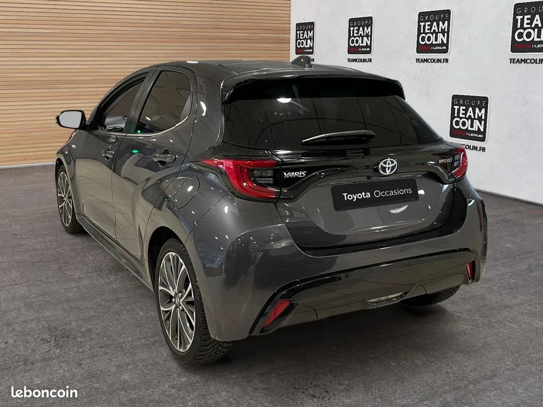 Toyota Yaris 2022 photo 3
