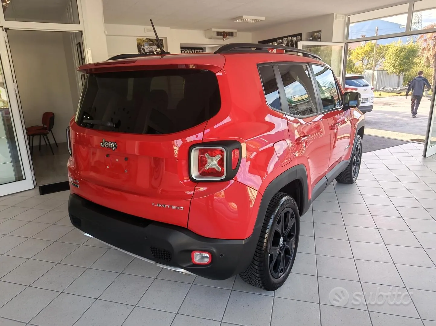Jeep Renegade 2014 photo 3