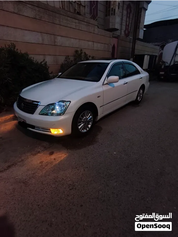 Toyota Crown 2006 photo 5