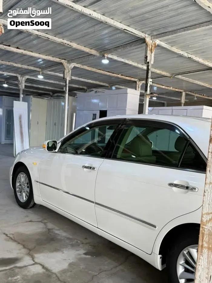 Toyota Crown 2006 photo 3
