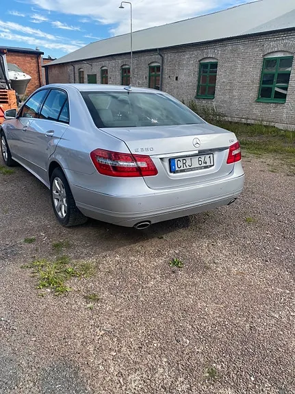 Mercedes-Benz E350 2010 photo 2