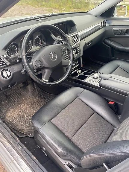 Mercedes-Benz E350 2010 photo 3
