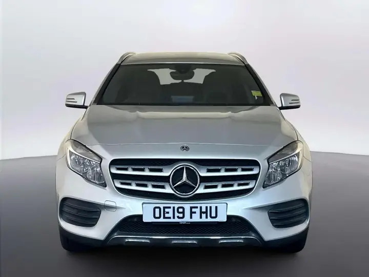 Mercedes-Benz Gla 2019 photo 5