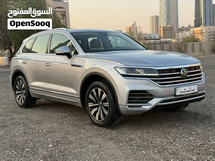 Volkswagen Touareg 2022 photo 3