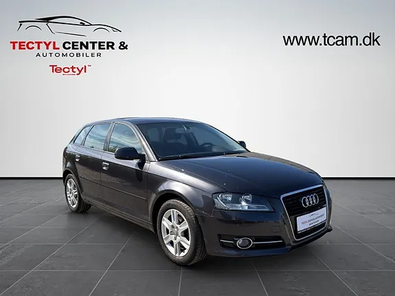 Audi A3 2012 photo 3