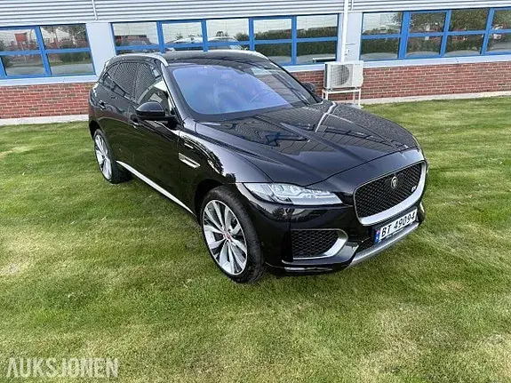 Jaguar F-Pace 2017 photo 3