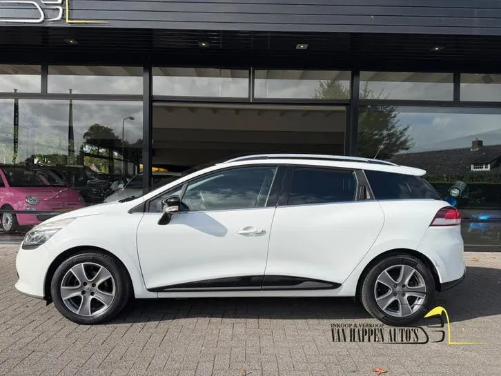 Renault Clio 2015 photo 2