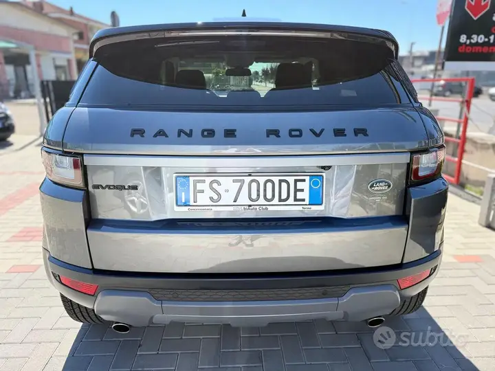 Land Rover Range Rover Evoque 2018 photo 5
