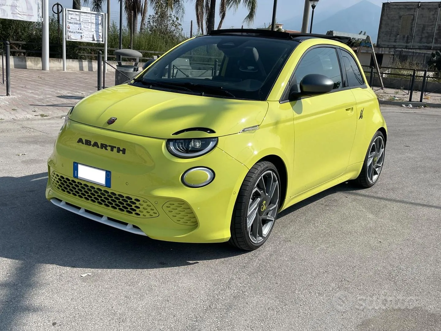 Abarth 500E 2023 photo 4