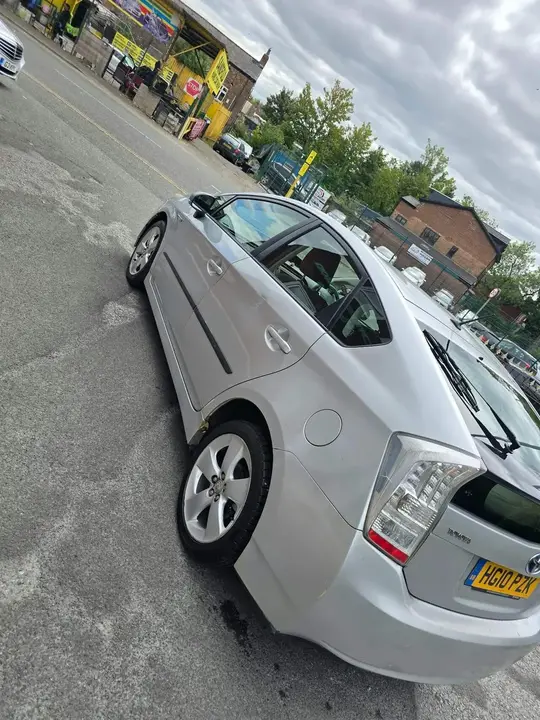 Toyota Prius 2010 photo 3