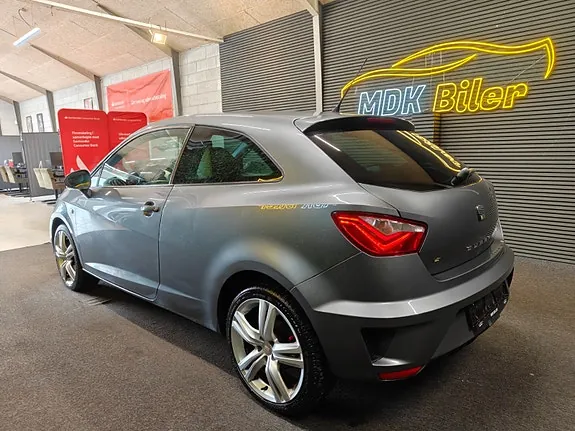 Seat Ibiza 2013 photo 3
