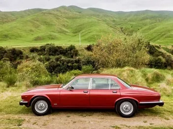 Jaguar Sovereign 1985 photo 3