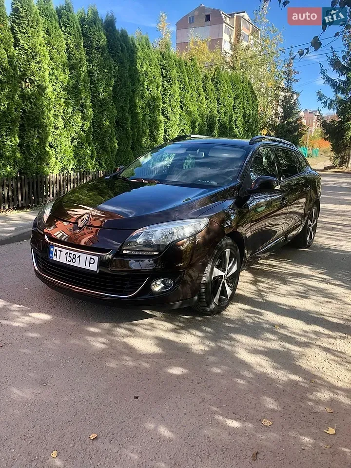 Renault Megane 2012 photo 3