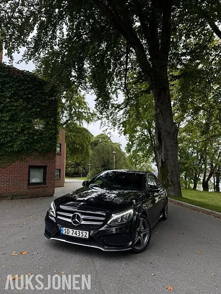Mercedes-Benz C180 2014 photo 2