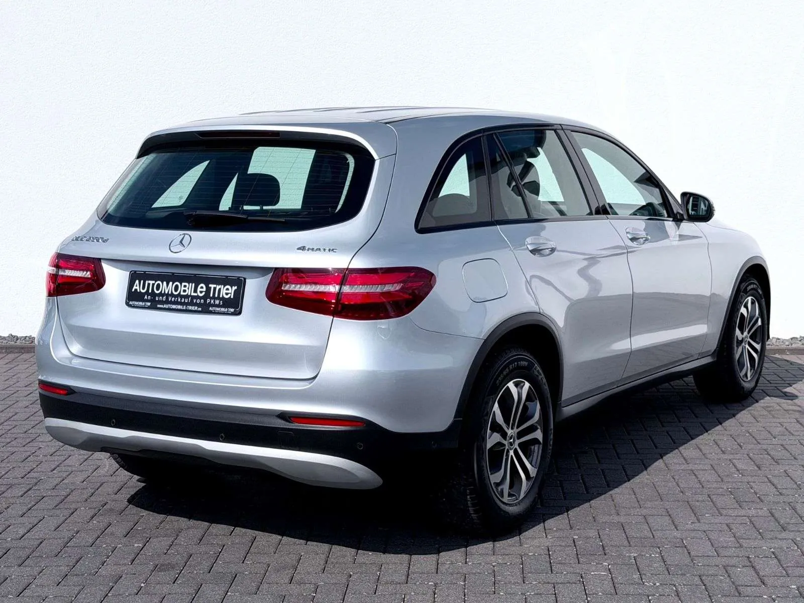 Mercedes-Benz Glc 2017 photo 5