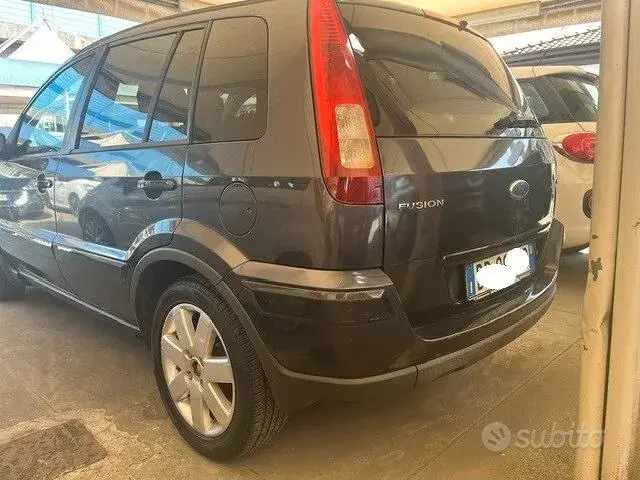 Ford Fusion 2006 photo 5