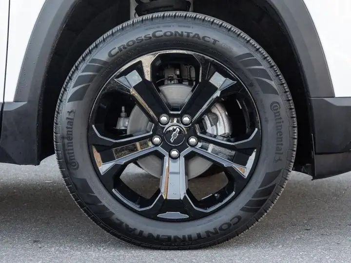 Chevrolet Equinox 2025 photo 4