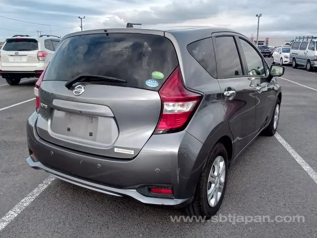 Nissan Note 2019 photo 4