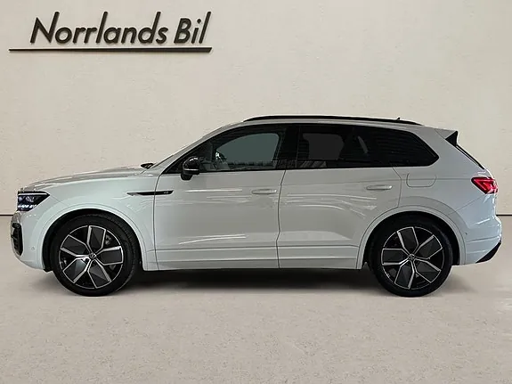 Volkswagen Touareg 2023 photo 2