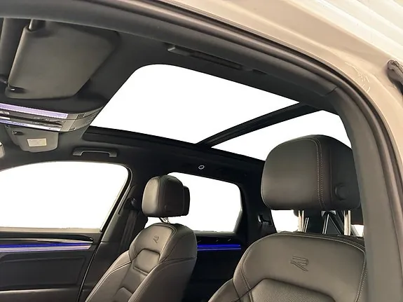 Volkswagen Touareg 2023 photo 4