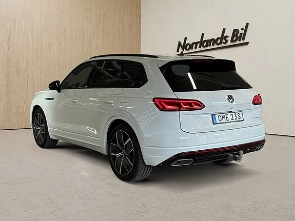 Volkswagen Touareg 2023 photo 3