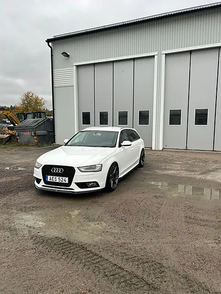 Audi A4 2014 photo 2
