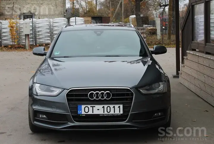 Audi A4 2013 photo 3